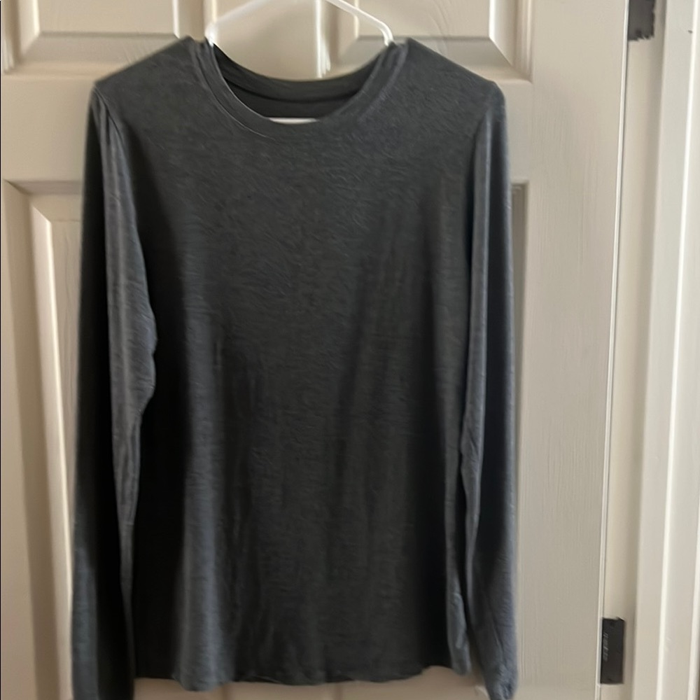 Cuddl Duds Gray Long Sleeve Tees Comfortable Casual Wear